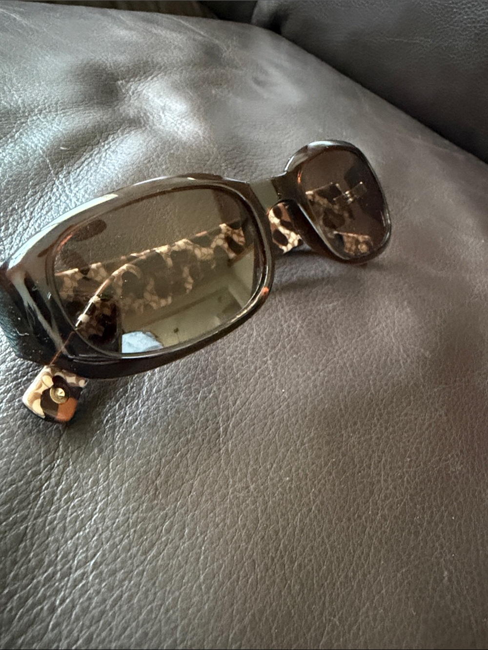 Coach Sadie S607 Brown Rectangle Sunglasses w/Case animal print inside - Picture 1 of 5